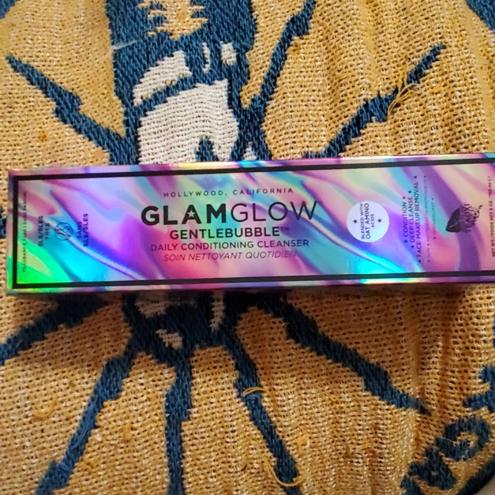 GlamGlow GentleBubble Cleanser 150ml 5oz